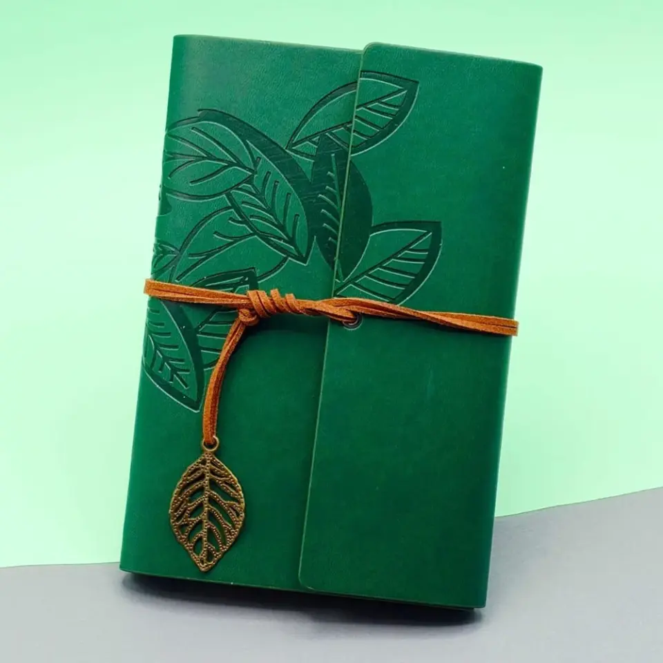 Büyük Yaprak Desenli Deri Defter