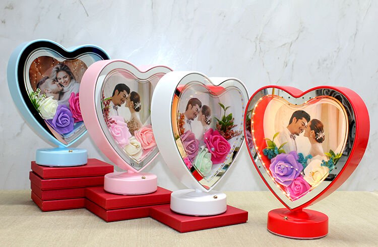 Kişiye Özel Fotoğraf Alanlı Ledli Çerceve