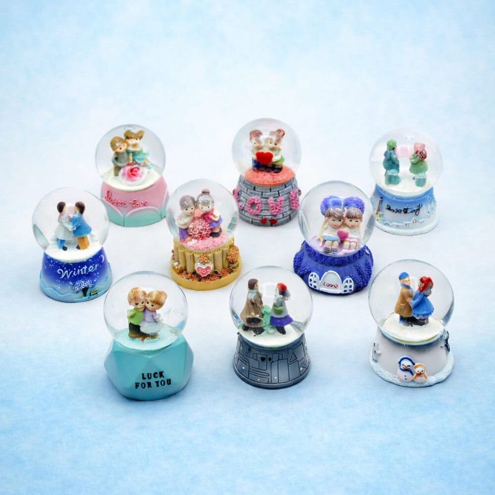 Işıklı Mini Kar Küreleri