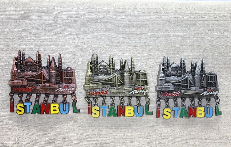 Sarkaçlı İstanbul Temalı Magnet