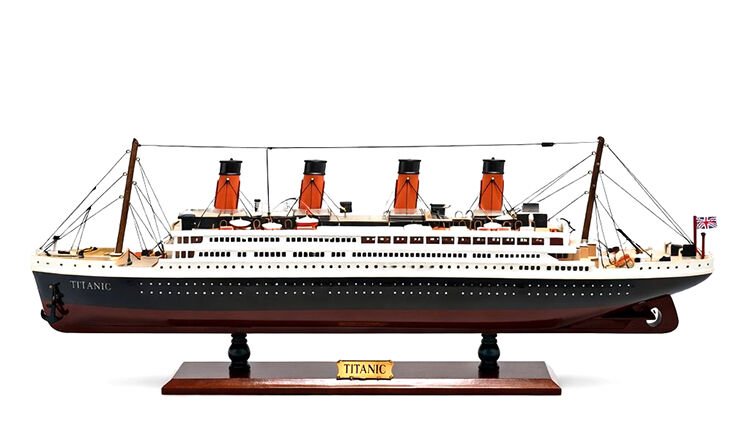Özel Tasarım Ahşap Işıklı Titanik Gemi
