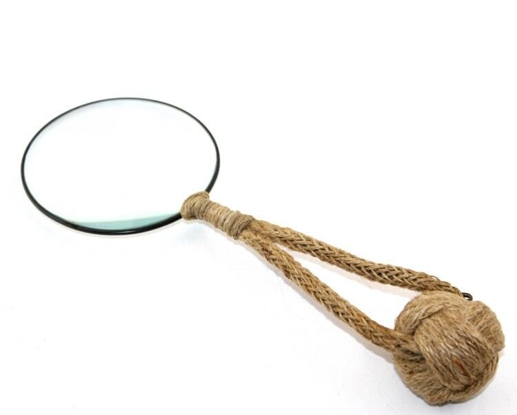 Hasır Tutmalı Büyüteç