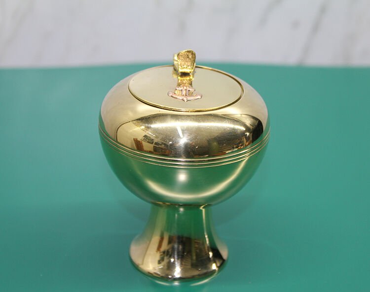 Pirinç Çapalı Küllük