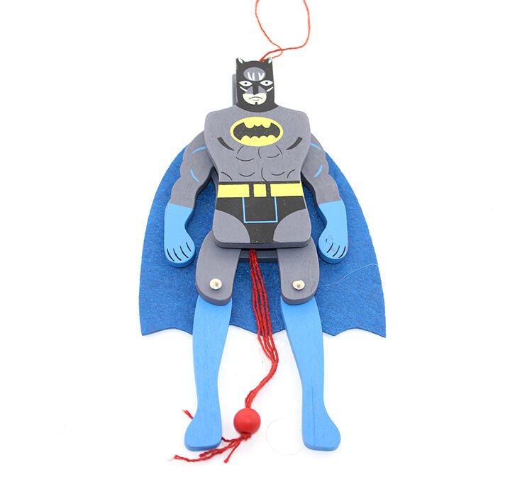 Ahşap Salanan Batman Figürü