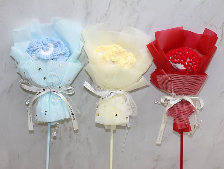 Tekli El Örgüsü Çiçek Buketi