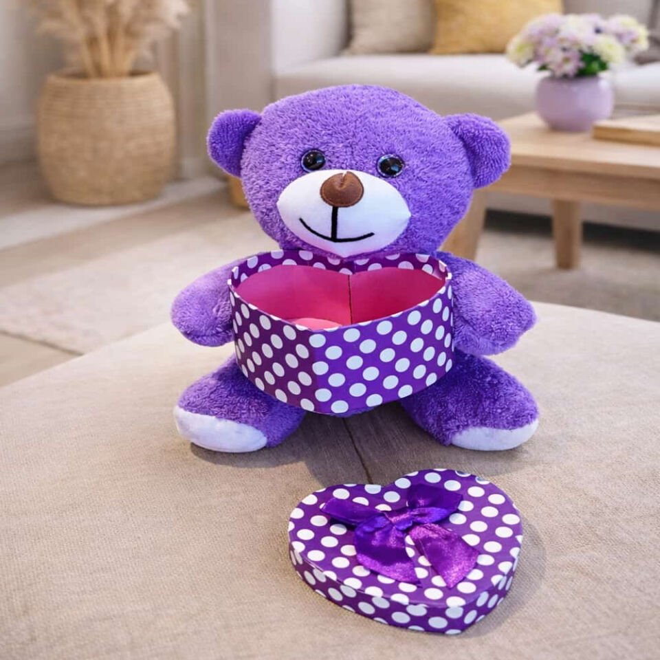 Sevimli Kalp Kutulu Peluş Ayıcık