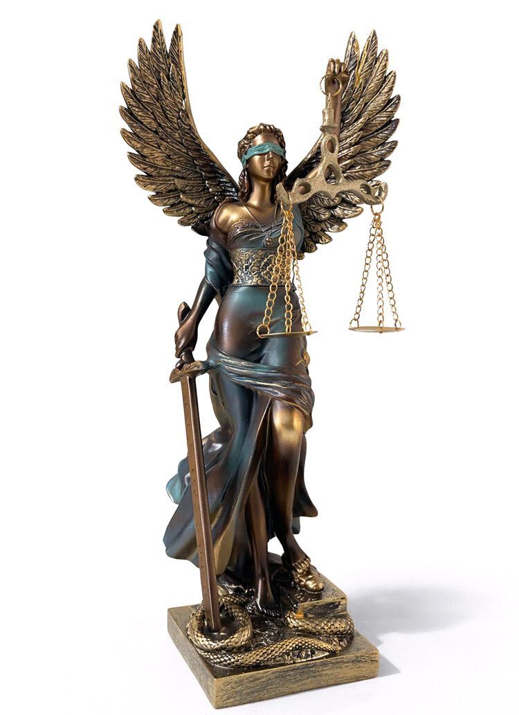 Kanatlı Adalet Biblosu