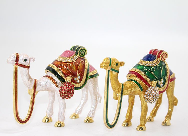 Swaroski Taşlı Tekli Deve Figürü