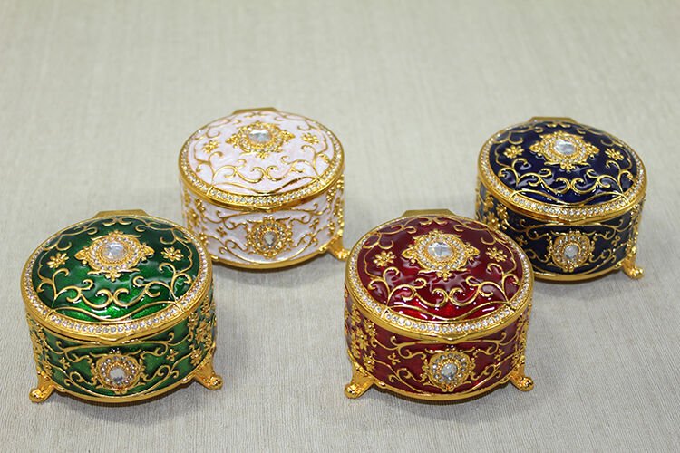 Swaroski Taşlı Kutu