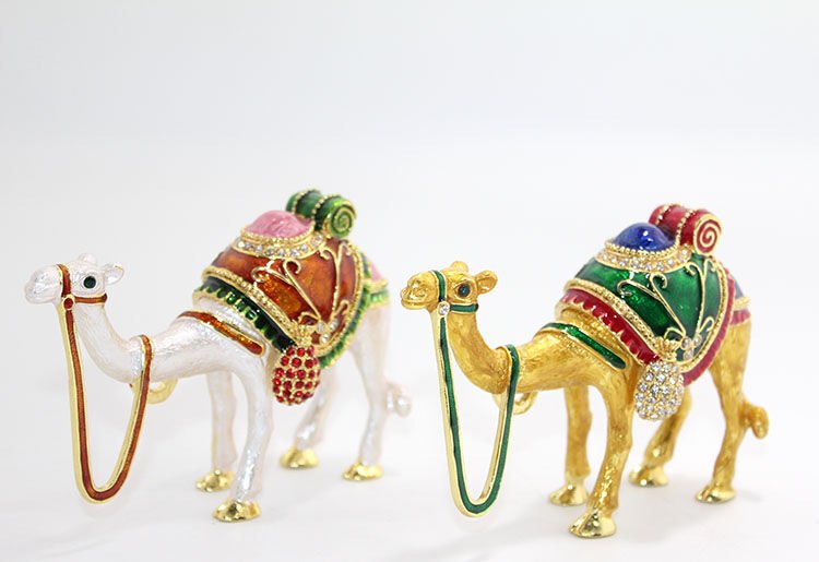 Swaroski Taşlı Tekli Deve Figürü