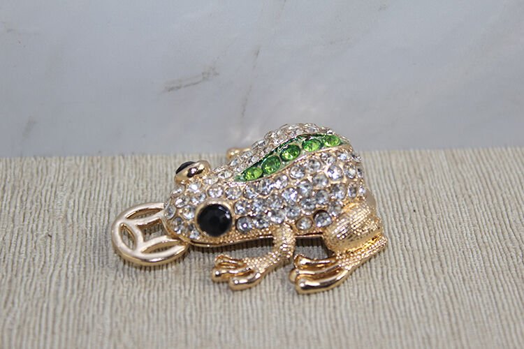 Swaroski Taşlı Minik Figür