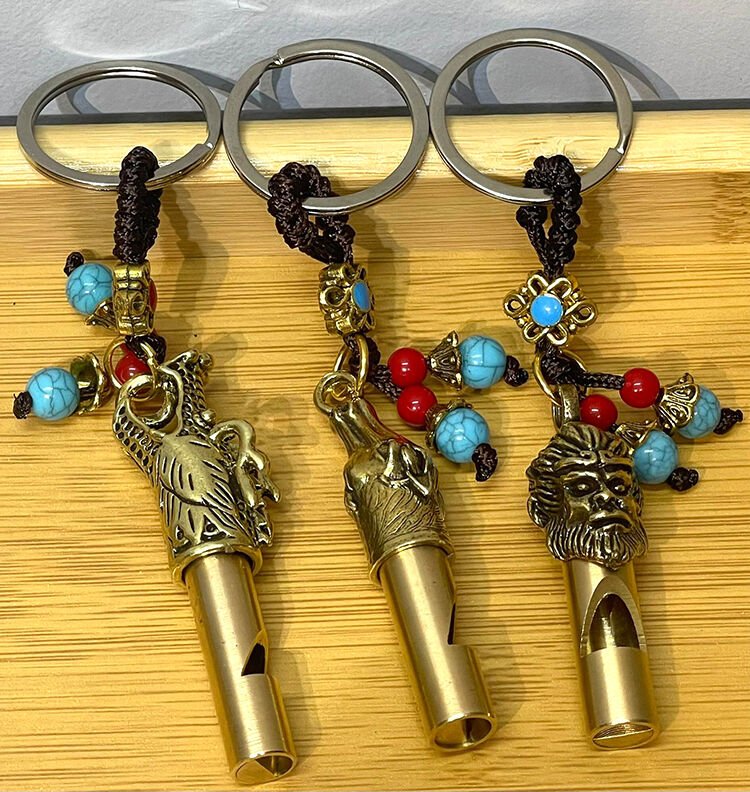Metal Figürlü Düdük Anahtarlık