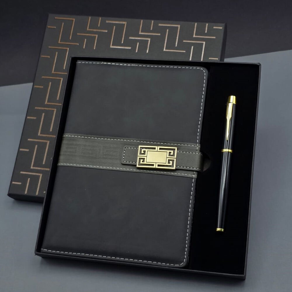 Siyah Tokalı Tarihsiz Ajanda Defter Kalem Set