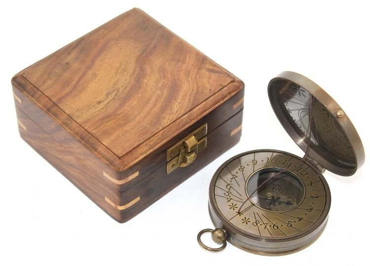 Ahşap Kutulu Pusula